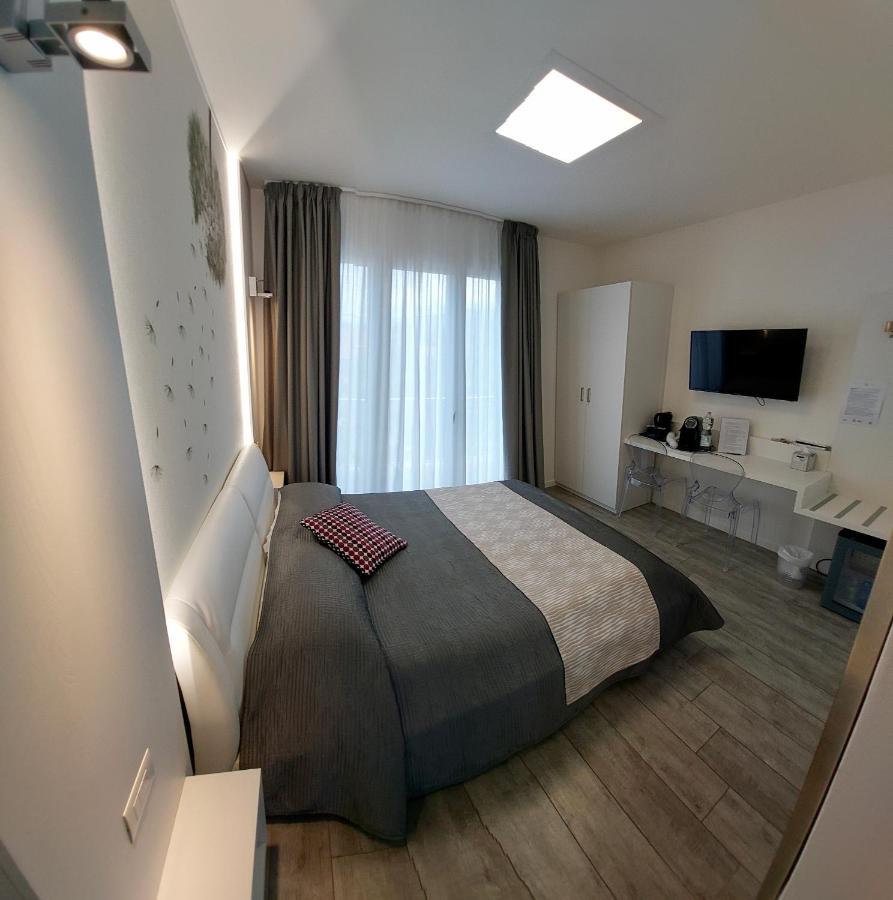 La Brise Hotel Marina di Pietrasanta Kültér fotó