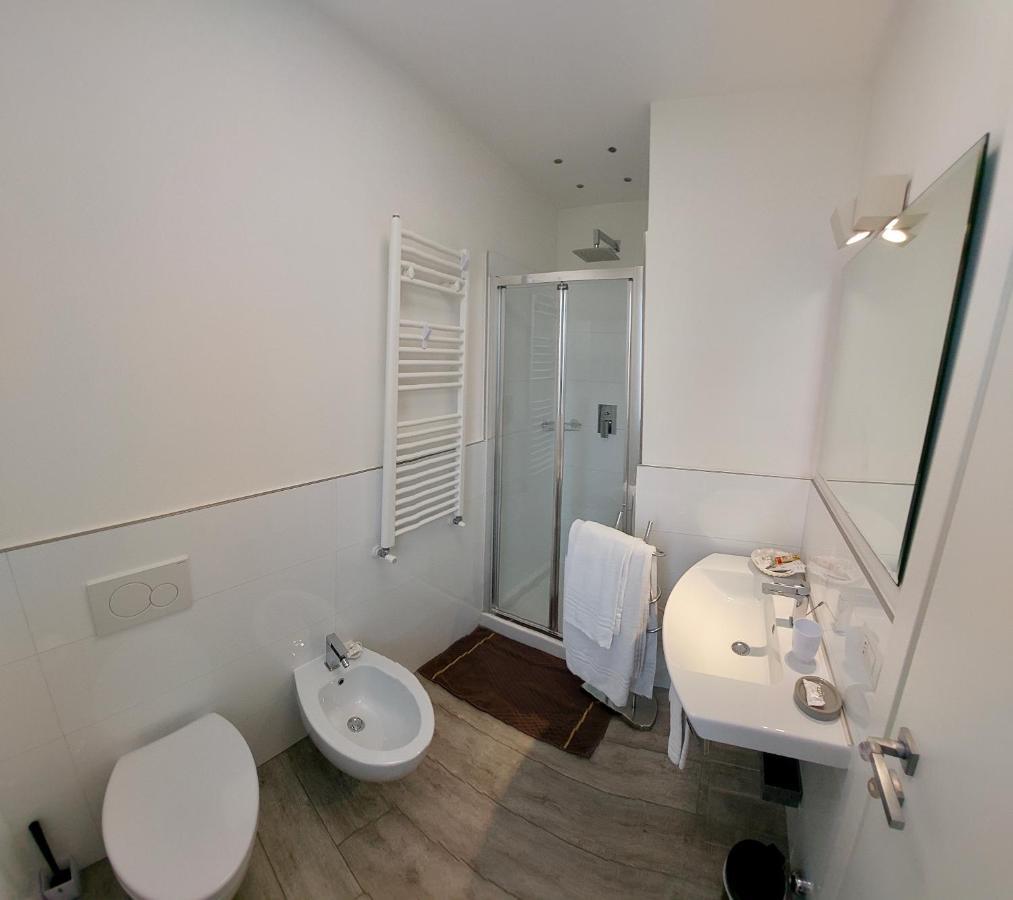 La Brise Hotel Marina di Pietrasanta Kültér fotó