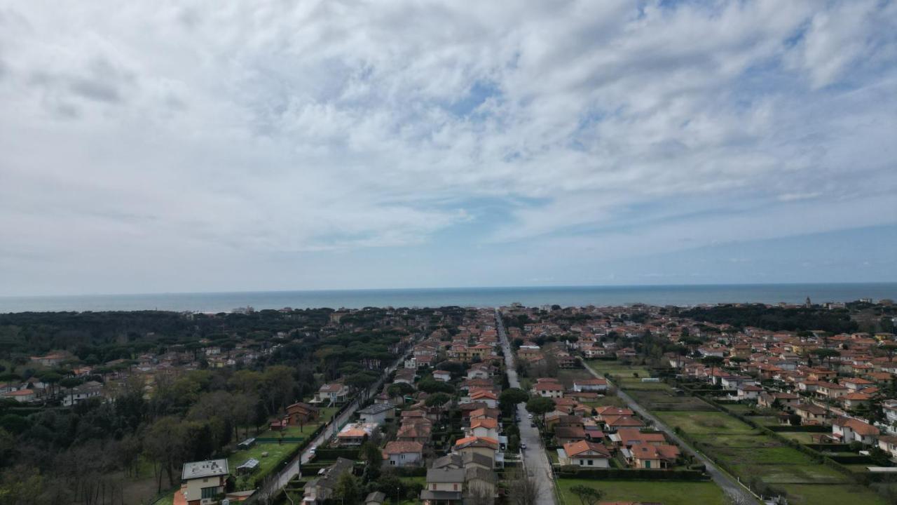 La Brise Hotel Marina di Pietrasanta Kültér fotó