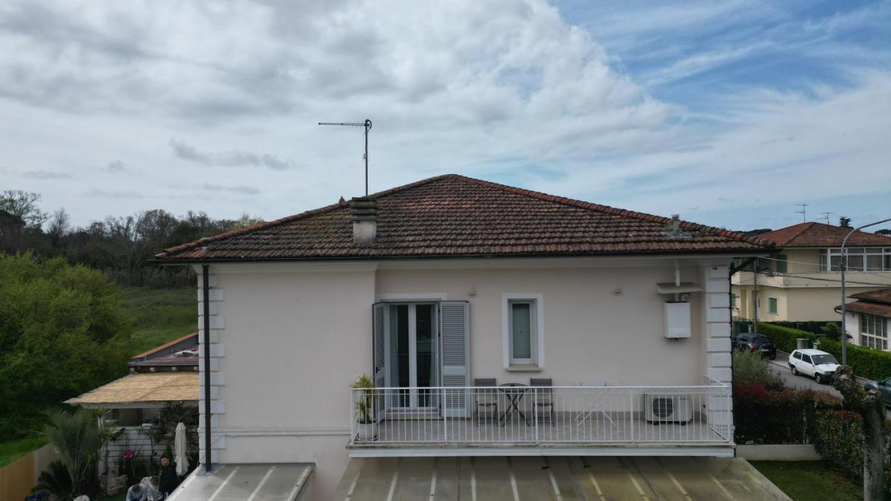 La Brise Hotel Marina di Pietrasanta Kültér fotó