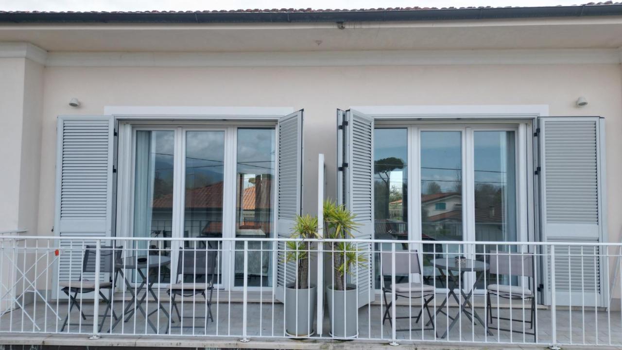 La Brise Hotel Marina di Pietrasanta Kültér fotó