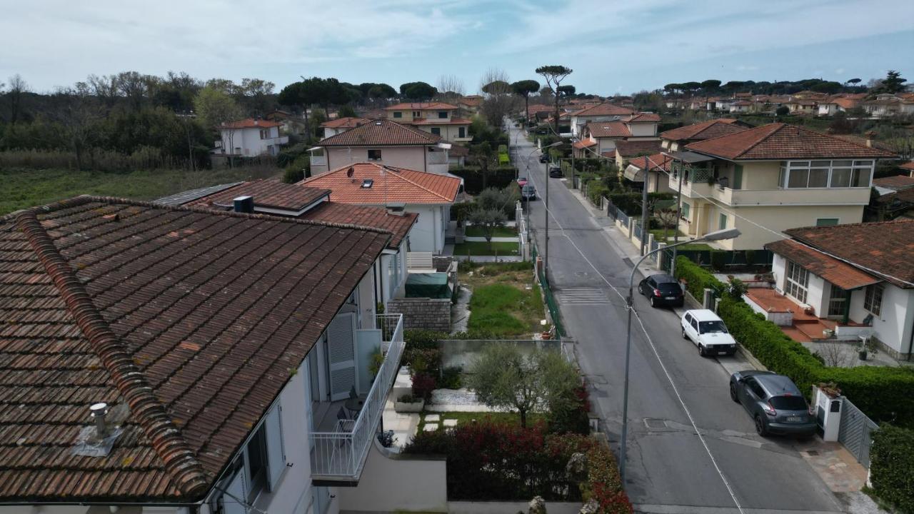 La Brise Hotel Marina di Pietrasanta Kültér fotó
